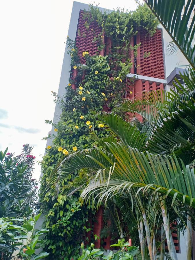 Mango Tree Homestay Hampi Bagian luar foto
