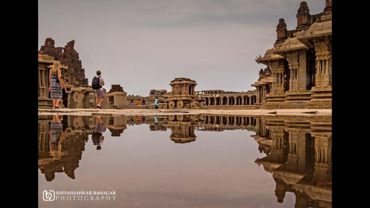 Mango Tree Homestay Hampi Bagian luar foto