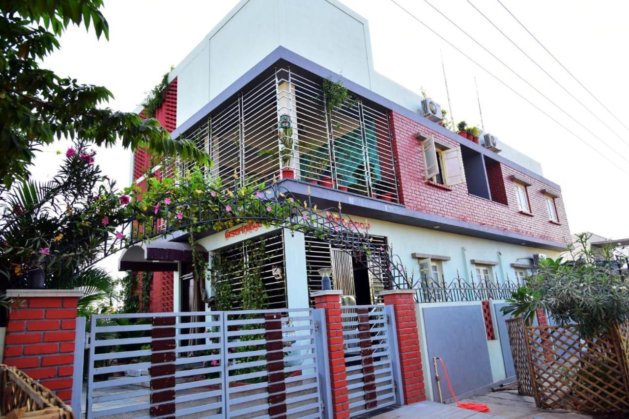 Mango Tree Homestay Hampi Bagian luar foto